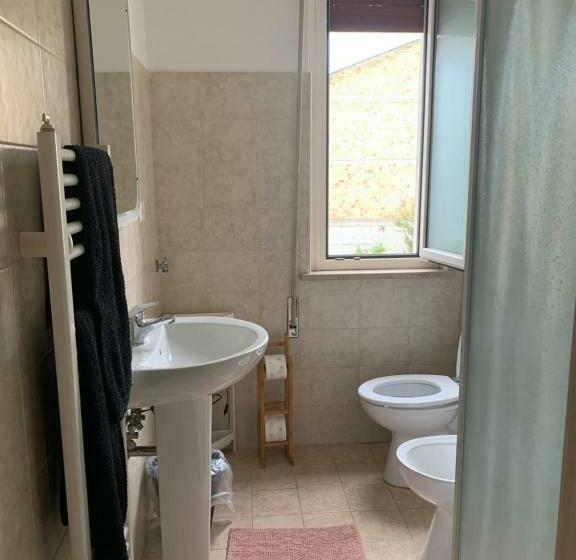 مبيت وإفطار Beachhouse Pineto Zona Corfu, No Children