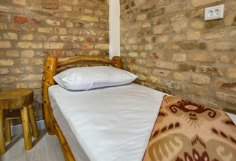 Dervish Hotel & Hostel