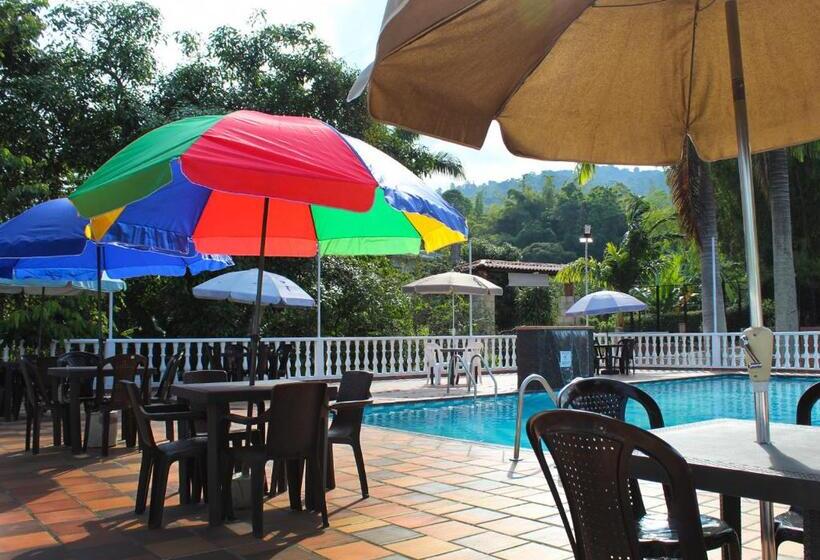 Finca Hotel Villa Gladys En Mesitas Del Colegio