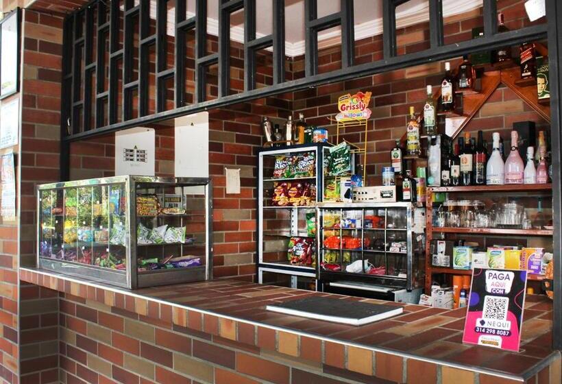 Finca Hotel Villa Gladys En Mesitas Del Colegio