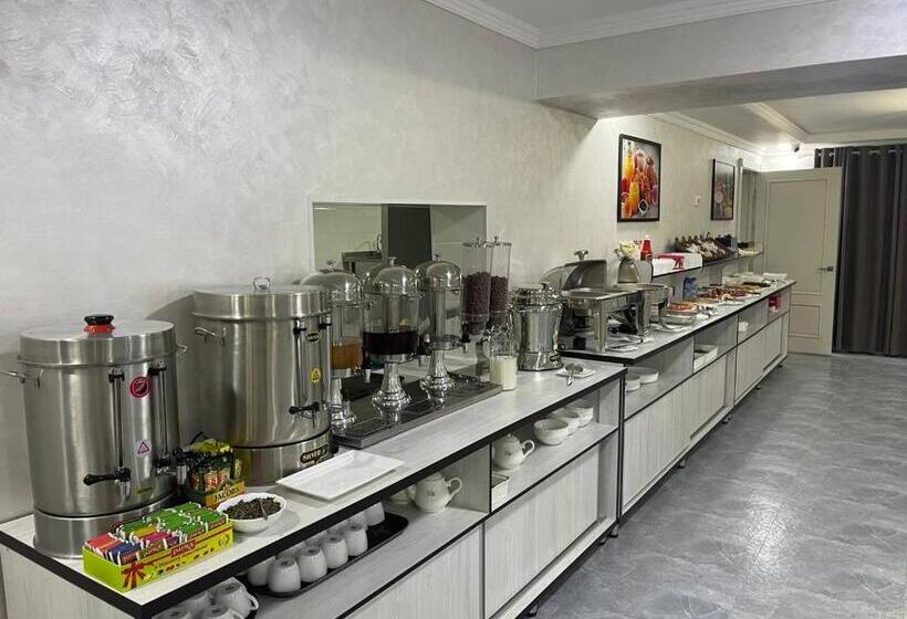 בית מלון כפרי Citizen