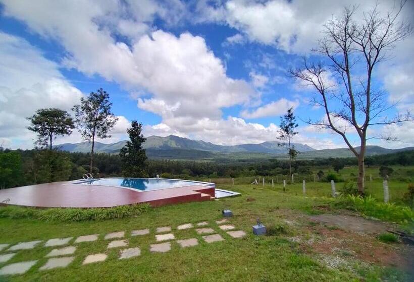 هتل Coffeeberry Hills Chikamagalur