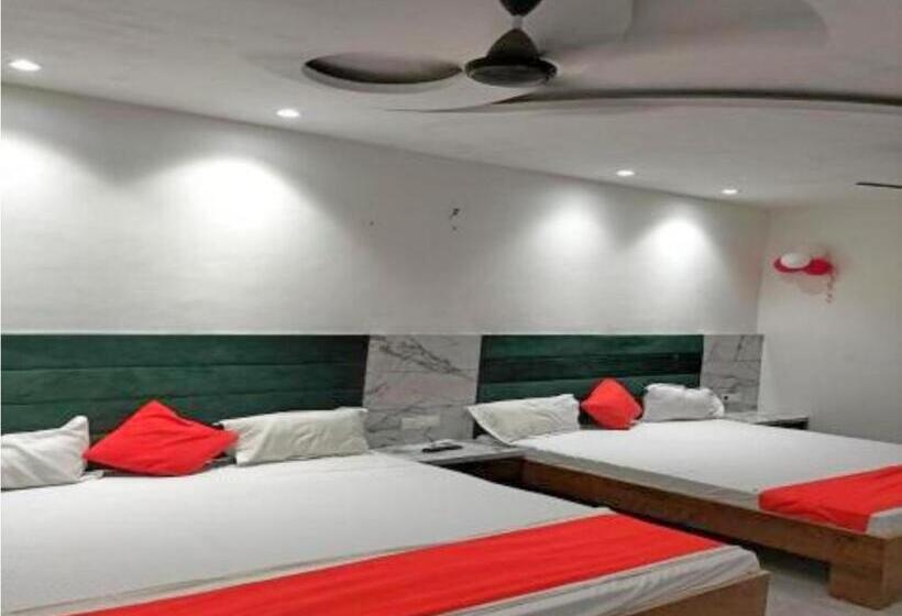 בית מלון כפרי Delight Inn, Amritsar