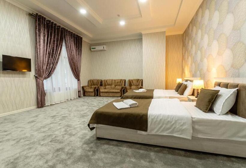 ホテル Osiyo Plaza