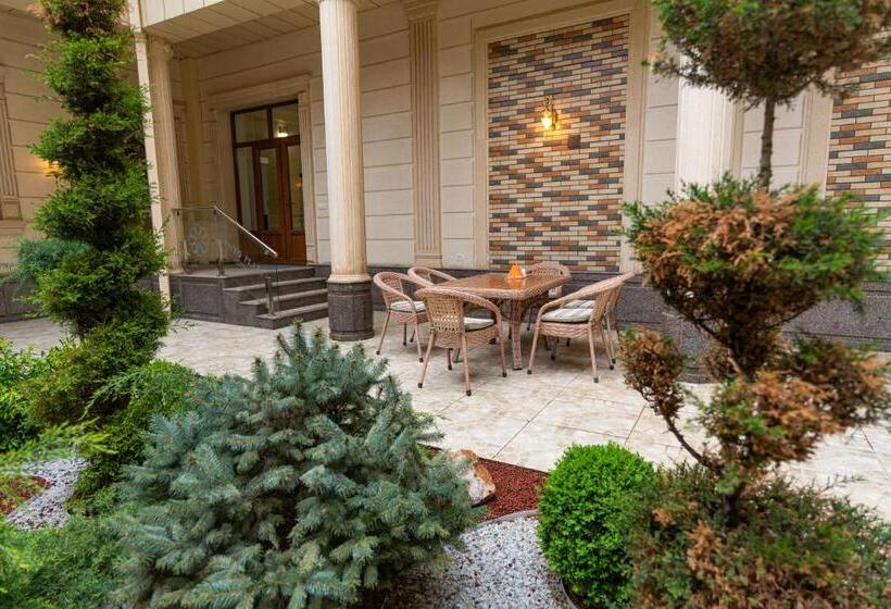 ホテル Osiyo Plaza