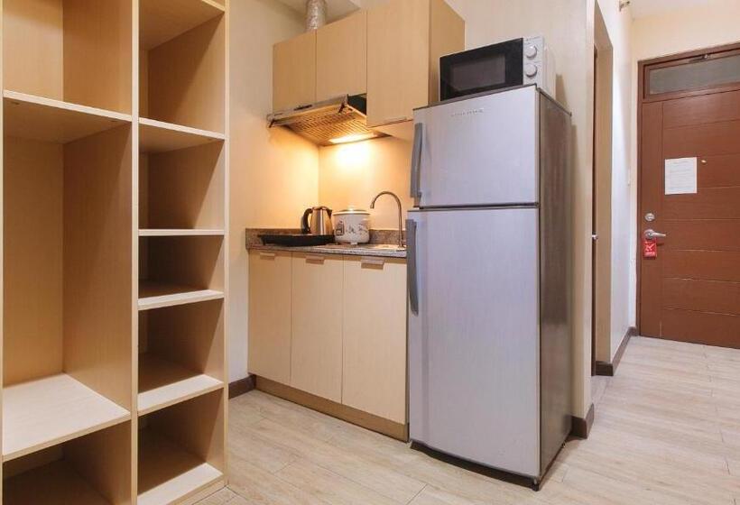 בית מלון כפרי Reddoorz Plus @ Cuarto Verde Staycation