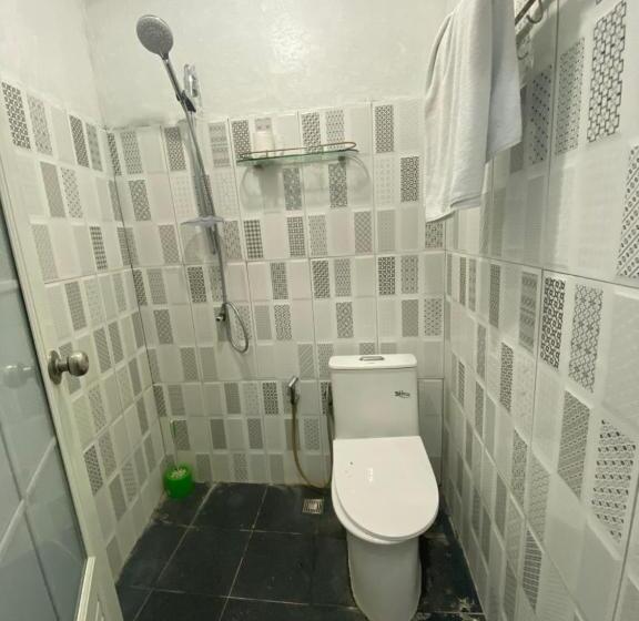 Отель Resort & Resto Talaga Sundayana