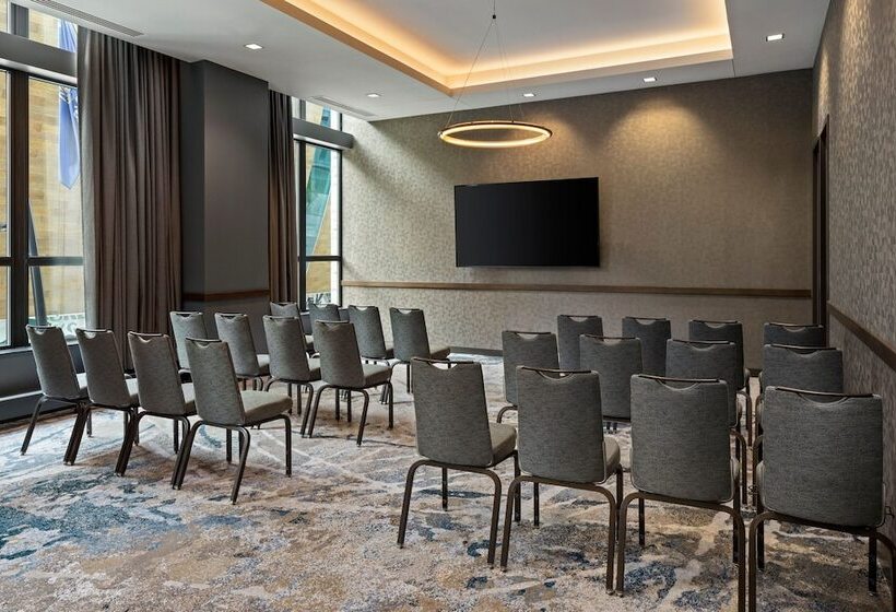 ホテル The Trade, Autograph Collection