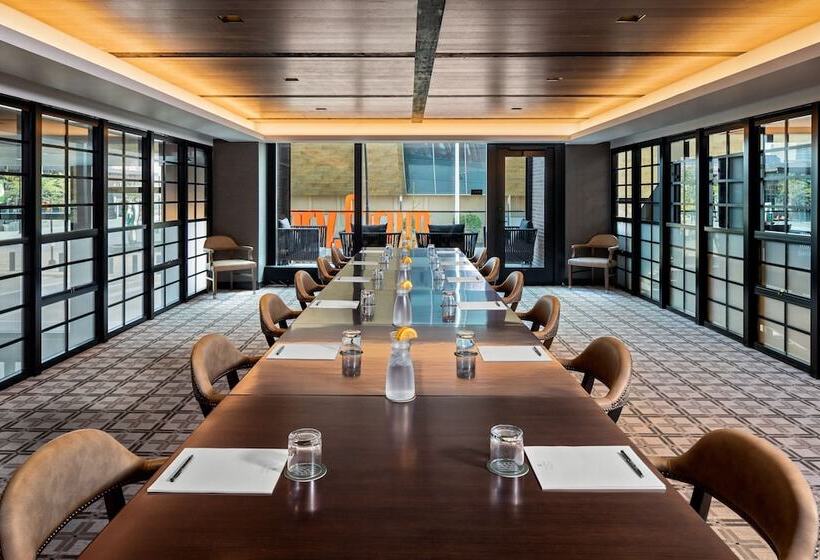 ホテル The Trade, Autograph Collection