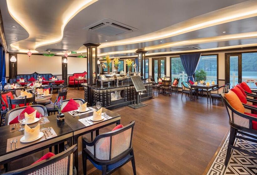 هتل Verdure Lotus Classic Cruise