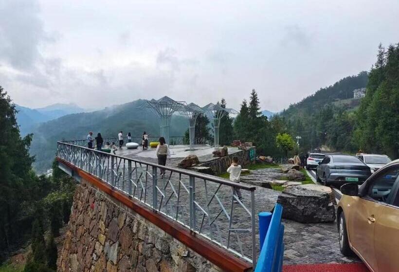 Hotel 悠然江景客栈 三峡店