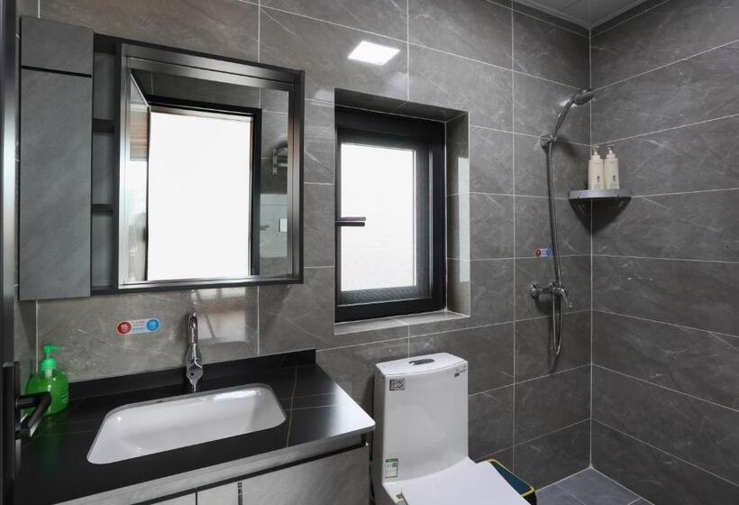 Hotel 悠然江景客栈 三峡店