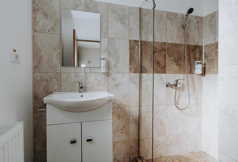 ペンション Casa Almi