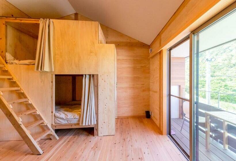 ペンション Female Only Dormitory Guest House Amami Long Beach 2 Breakfast Included  Vacation Stay 64534v