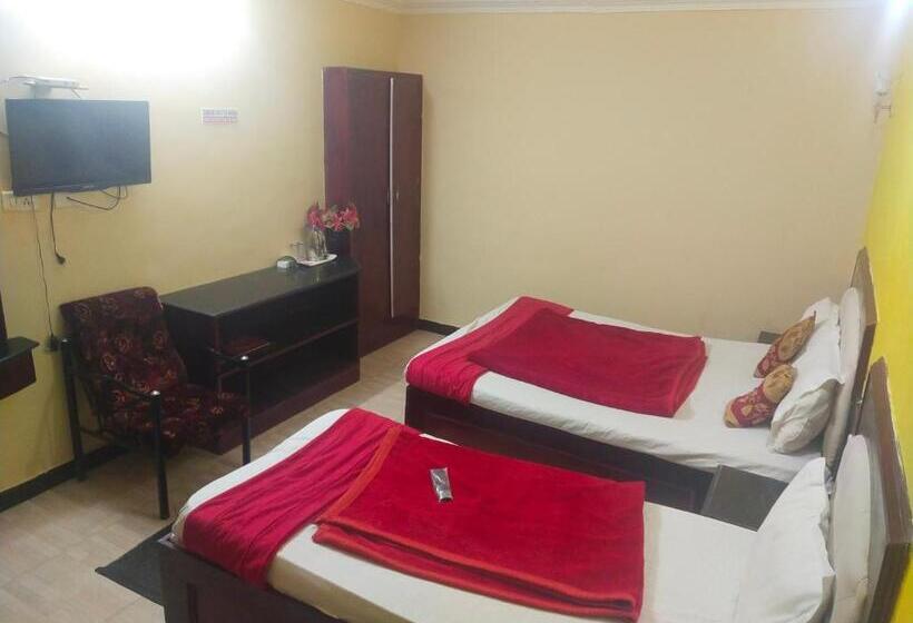 پانسیون Mystique Inn Ooty