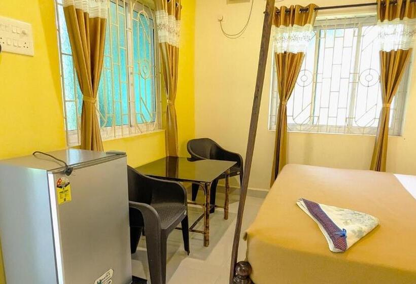 פנסיון Santana Guest House