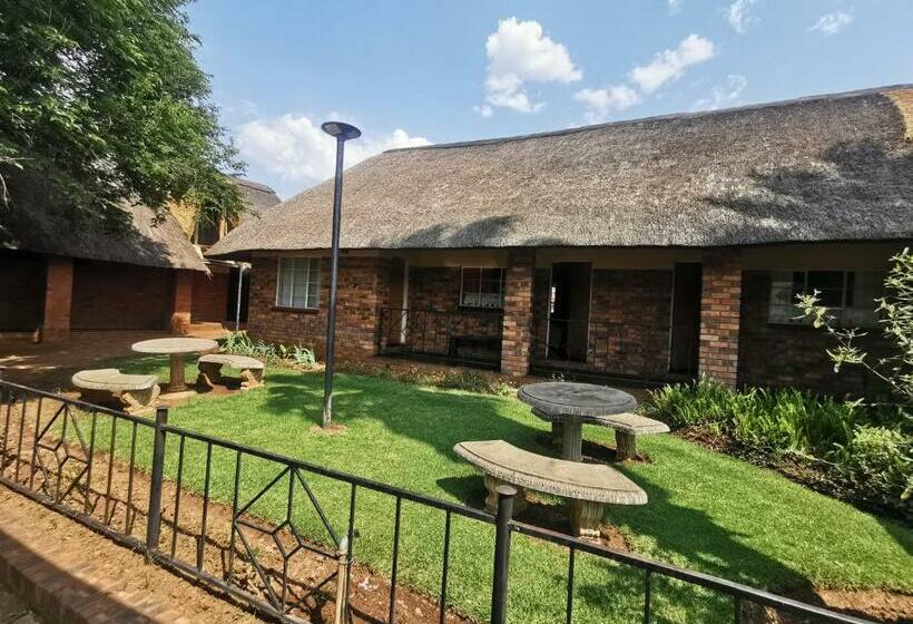 ペンション Sha Henné S Guesthouse