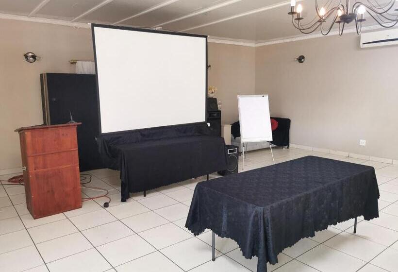 ペンション Sha Henné S Guesthouse