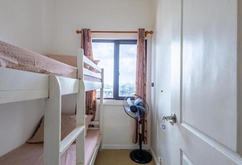 Spacious Penthouse Near Naia With 24 7 Convenience