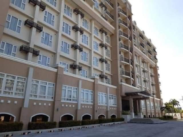 Sotogrande Neopolitan