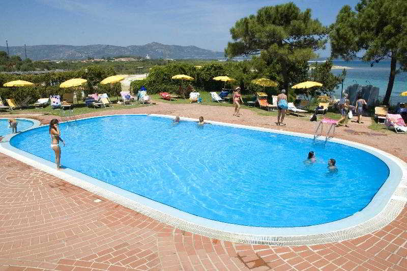 Bungalow Club Village