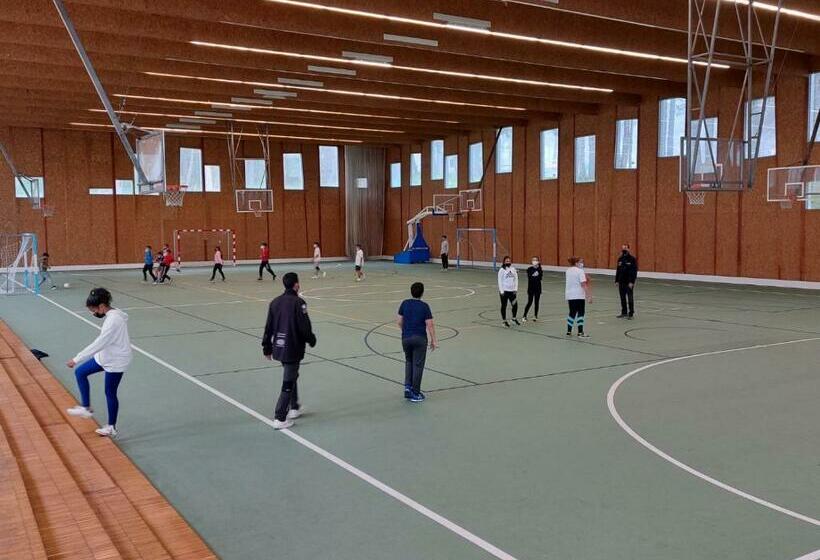 Estación De Montaña Manzaneda