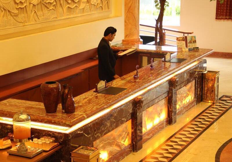 Abadi Suite Hotel & Tower