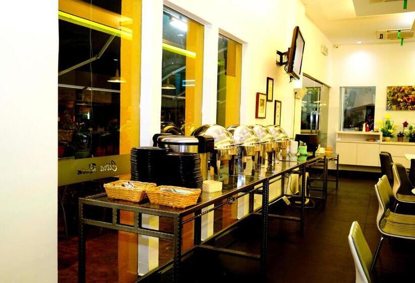 ホテル Alami Garden