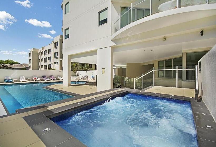 هتل Aqua Vista Resort