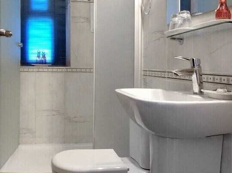 בית מלון כפרי Artemis Selcuk Suites