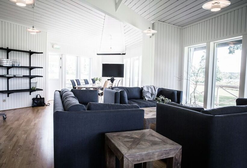 Отель Aspenäs Herrgård