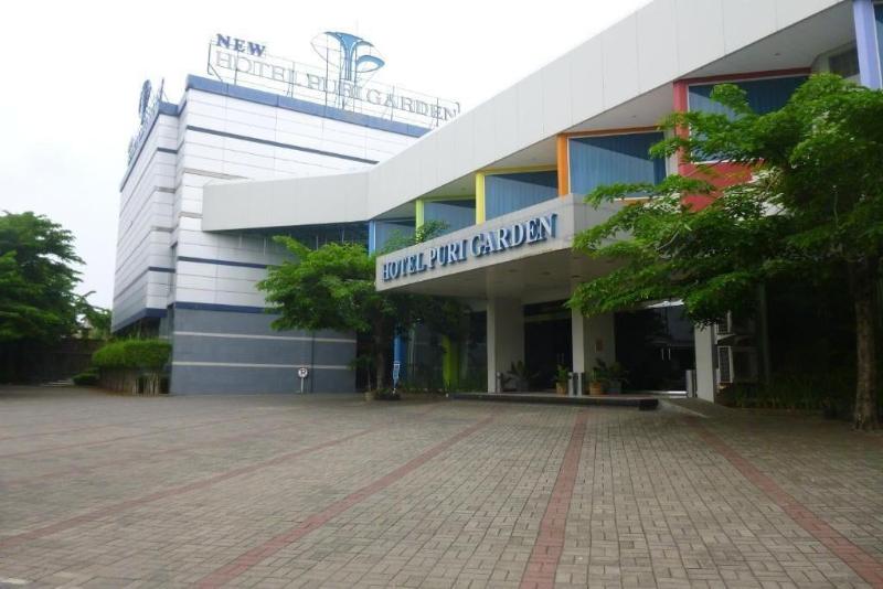 ホテル New Puri Garden Bandara Semarang