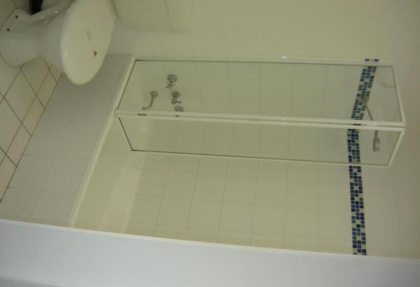 هتل Banyandah Towers