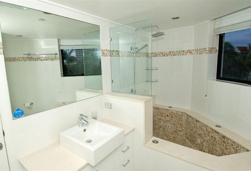 Отель Biarritz Apartments