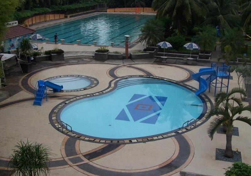 فندق Bumi Wiyata