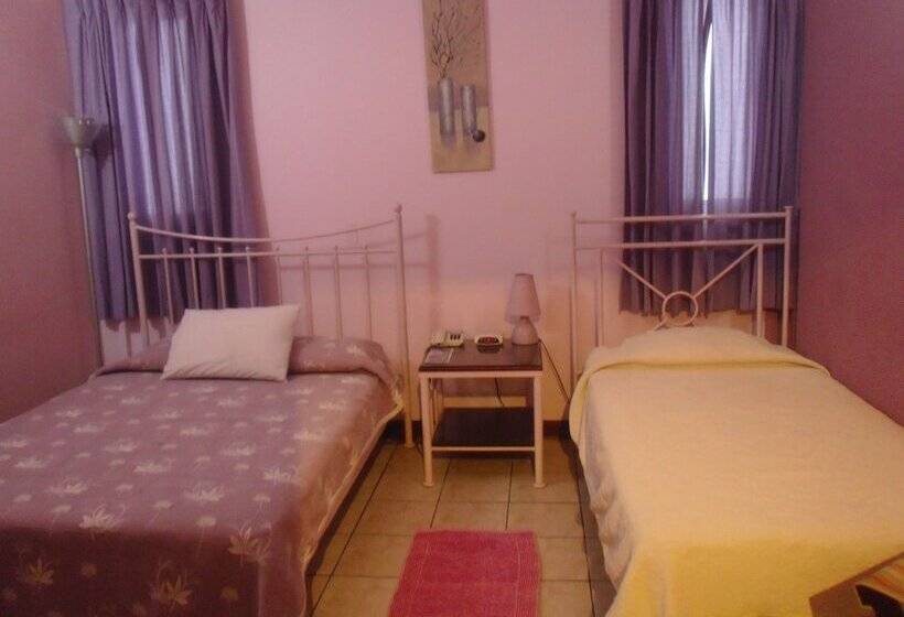 Отель Casa Cambranes