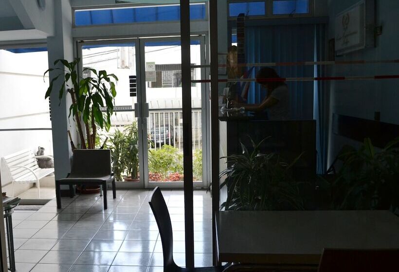 Отель Casa Cambranes