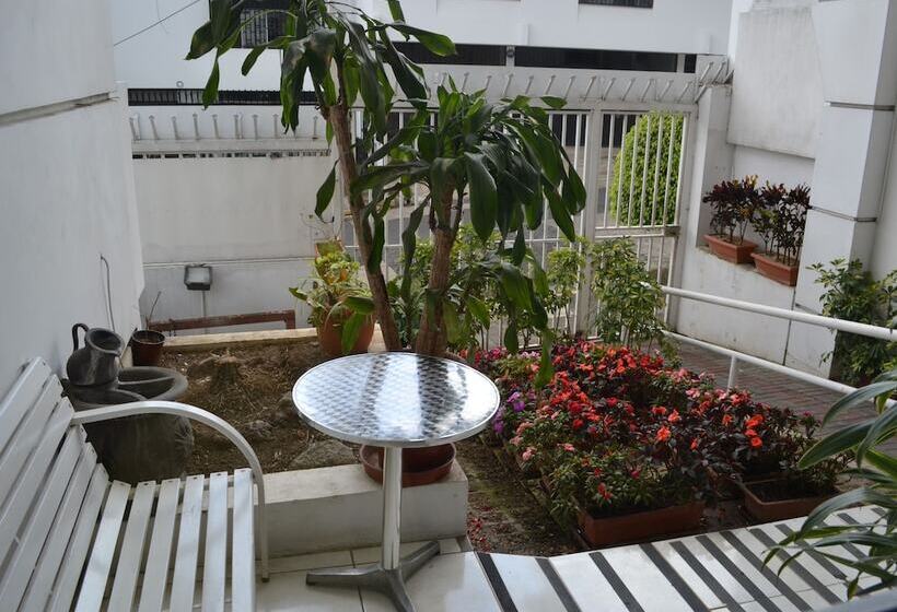 Отель Casa Cambranes