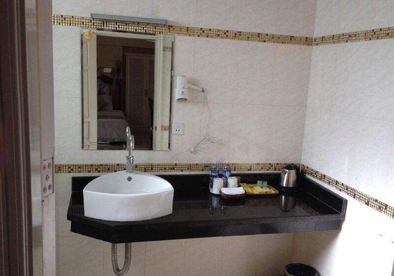 هتل Classic Hoang Long