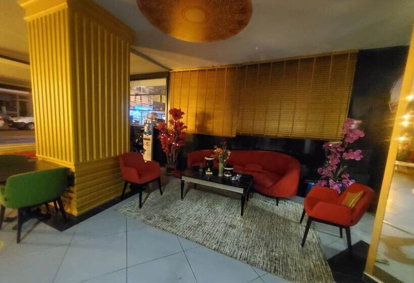 ホテル Cleopatra City