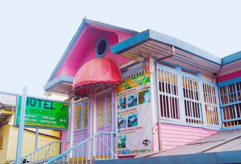 ホテル De La Cuesta