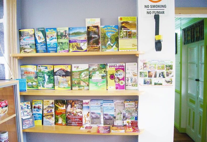 ホテル De La Cuesta