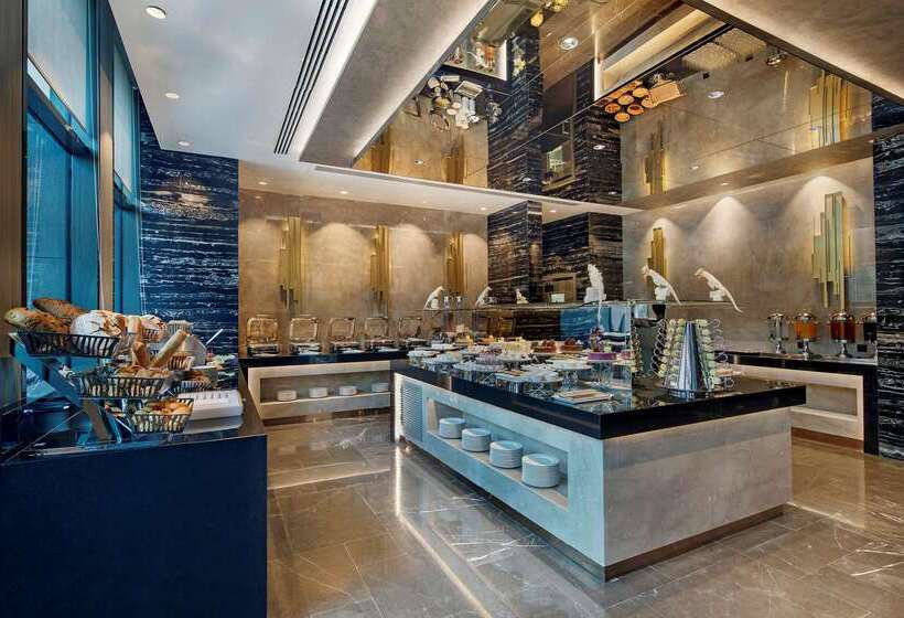 Doubletree By Hilton Hotel Istanbul   Piyalepasa