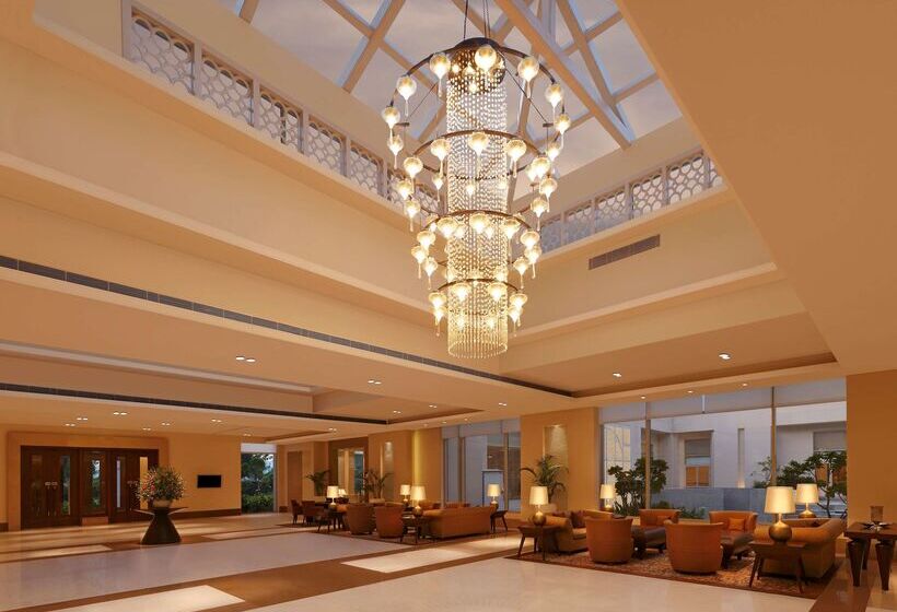 هتل Doubletree By Hilton  Agra