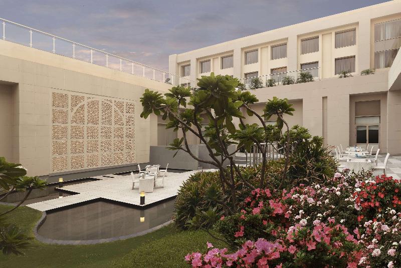 هتل Doubletree By Hilton  Agra