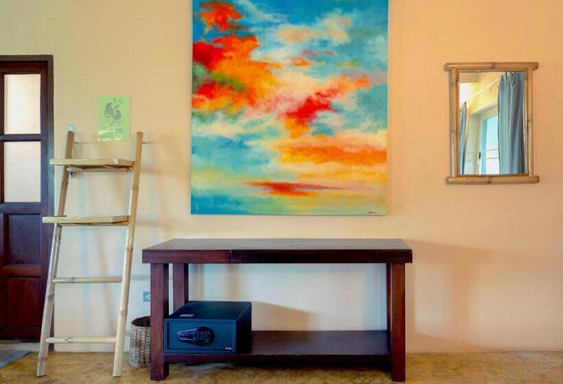 호텔 Good Time Sports Village Koh Mak