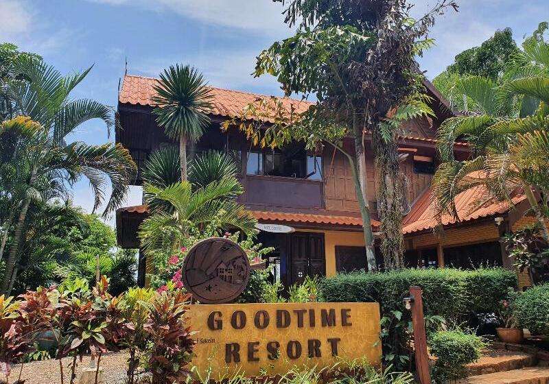 호텔 Good Time Sports Village Koh Mak