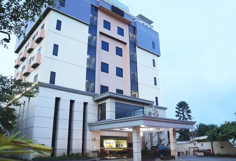 בית מלון כפרי Grand Victoria