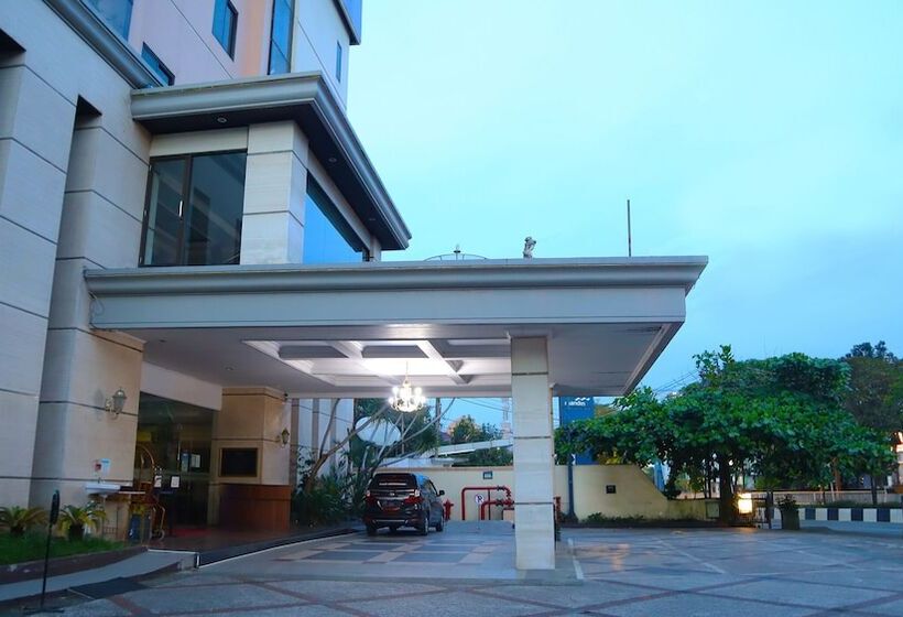 בית מלון כפרי Grand Victoria