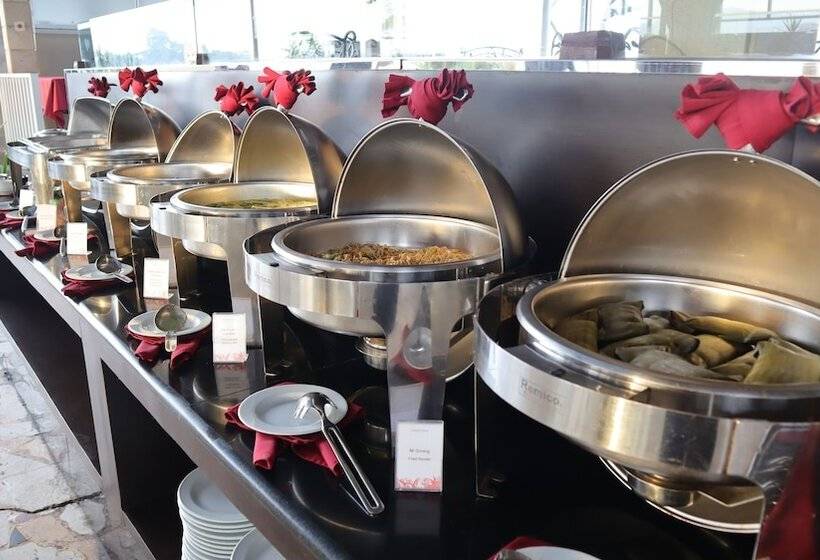 בית מלון כפרי Grand Victoria